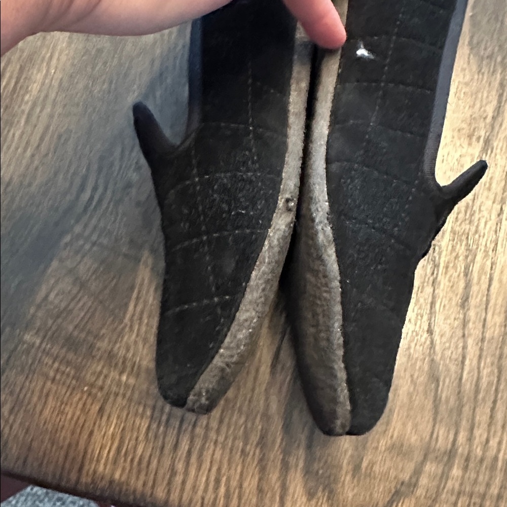 Tori Burch slippers size 11 - Picture 4 of 4